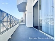 Photo - 945 N Serrano Ave Unit 102