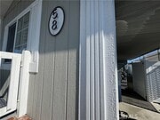 Photo - 21851 Newland St