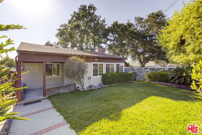 Photo - 10529 Mt Gleason Ave