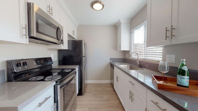 Photo - Henry Square- 2 Bed Luxury Townhomes