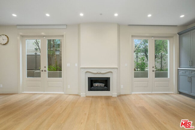 Photo - 1018 2nd St Unit 2