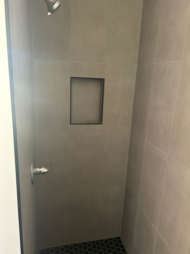 Photo - 7722 Wish Ave