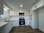 Photo - 2211 S Grand Ave Unit #2