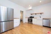 Photo - 1085 Cloverdale Ave Unit 1085