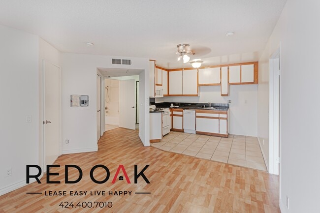 Photo - 4433 Eagle Rock Blvd Apartment Unit 420