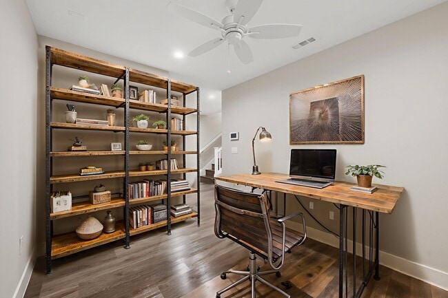 Photo - 4412 Paxton Pl