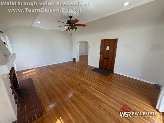 Photo - 4601 Merrill Ave