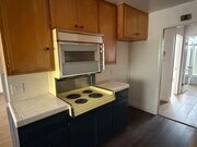 Vintage 1960 kitchen - 100 Hermosa Ave Unit 1h