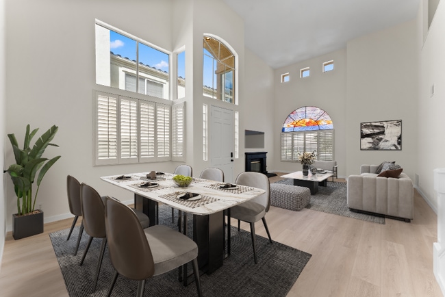 Photo - 1542 Sapphire Ln