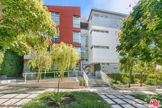 Photo - 1232 Kings Rd Condo Unit 206