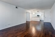 Photo - 16940 Chatsworth St