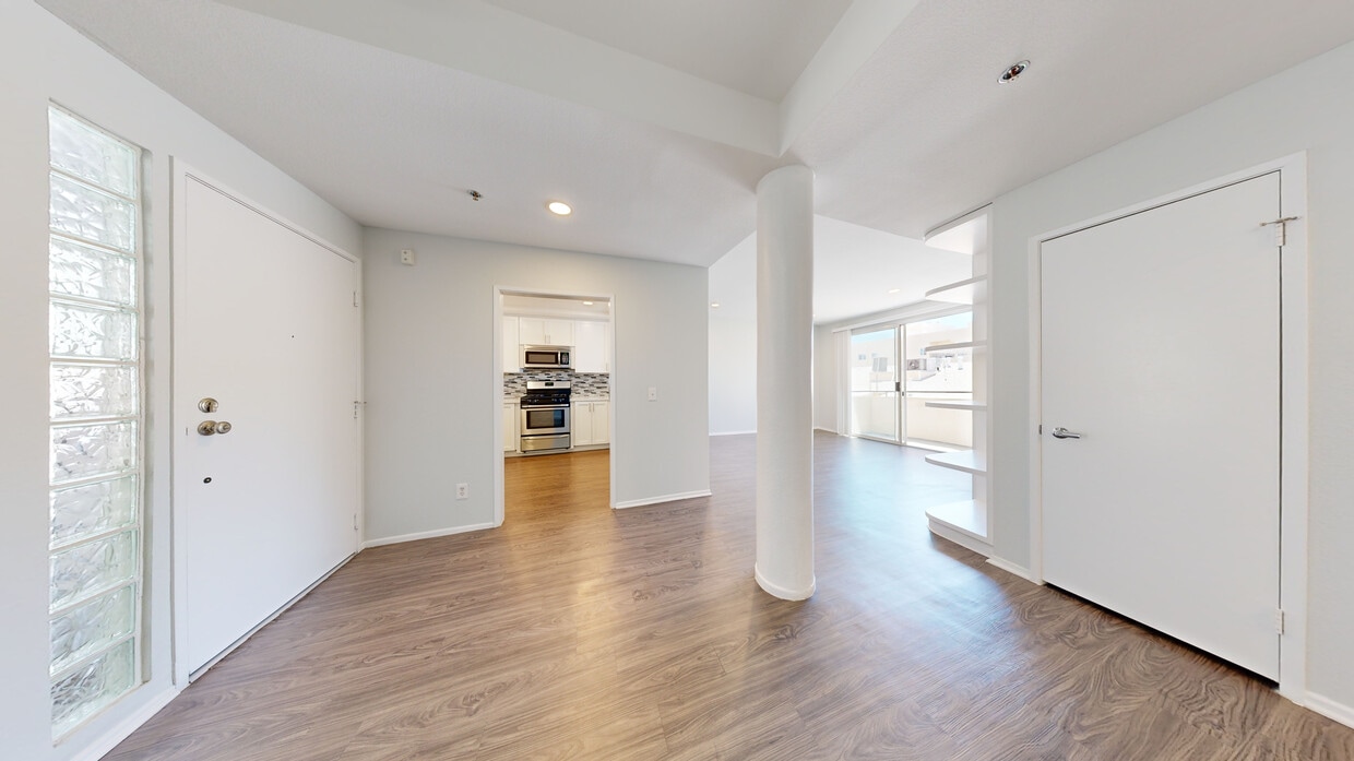 3D Tour - 4532 Murietta Ave Apartments