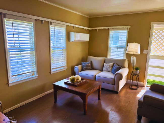 Photo - 6529 Washington Ave