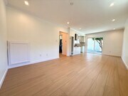 Photo - 2630 S Longwood Ave Apartment Unit 2628
