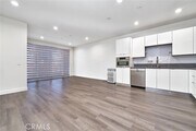 Photo - 900 S Kenmore Ave Unit 306