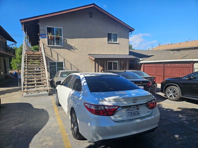 Building Photo - 820 W Sepulveda St Unit 820