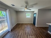 Photo - 435 N Cypress St