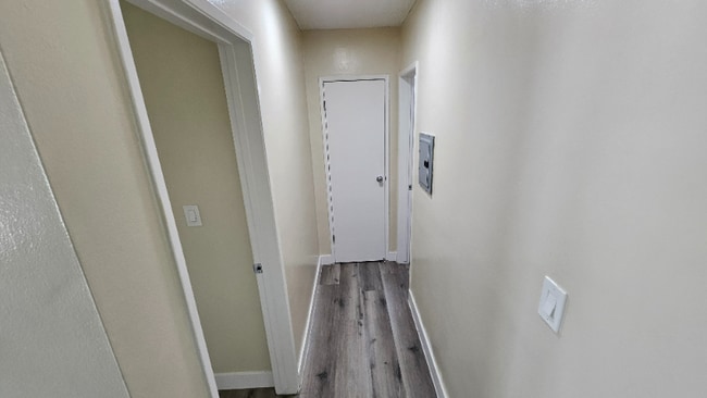 Photo - 815 N Benton Way Unit 1