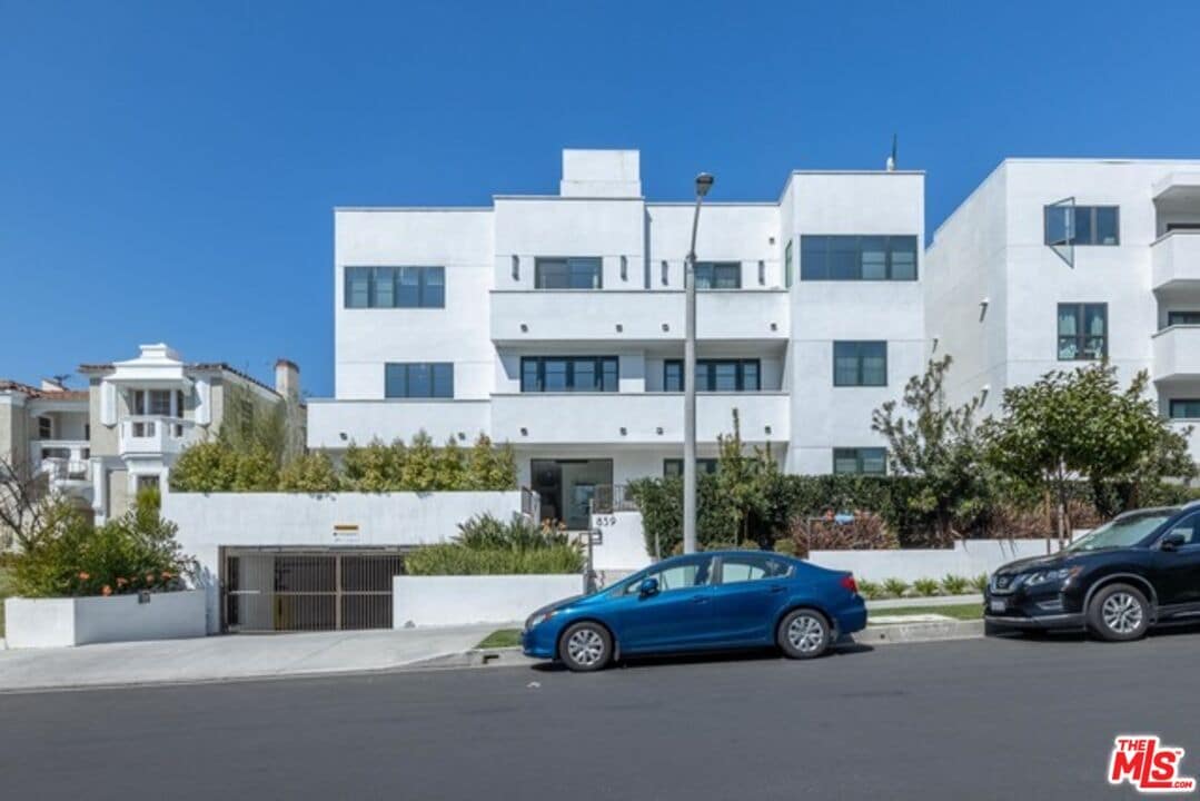 Photo - 859 S Lucerne Blvd Unit 109