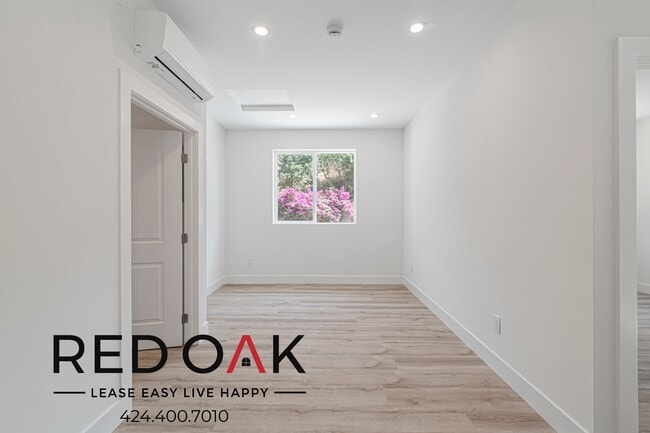 Photo - 4590 N Riverton Ave Unit 4590