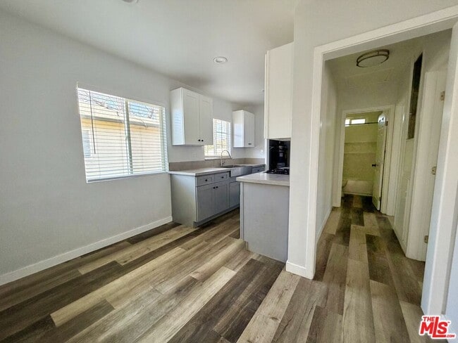 Photo - 871 W Wilson St Unit 873