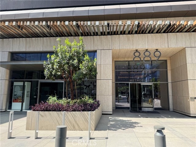 Building Photo - 889 Francisco St Unit 1106