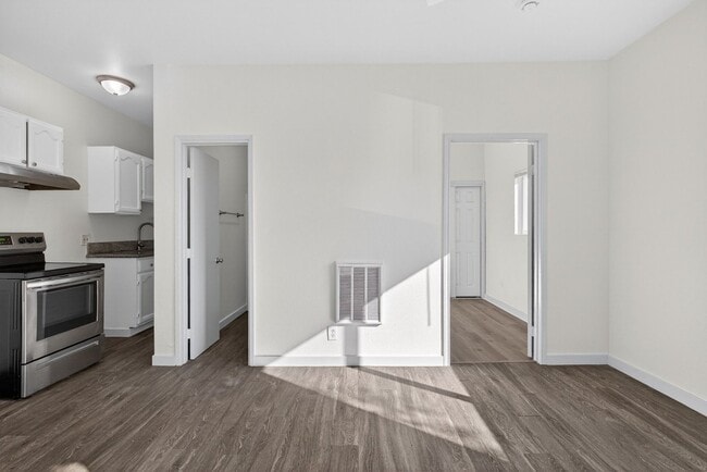 Photo - 2212 Myrtle Ave Unit 07