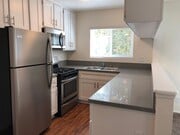 Photo - 374 Moss St Unit 19