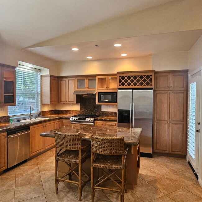 Photo - 2806 Cherrywood