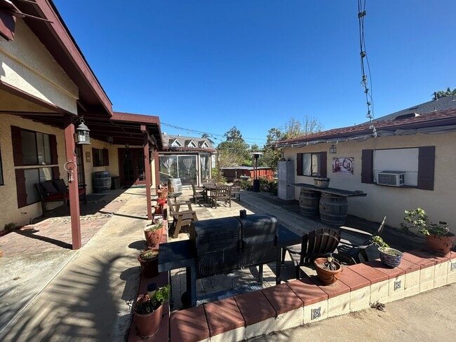 Photo - Cozy 2-Bedroom Duplex with Fireplace & Sunroom in Vista – Don’t Miss Out!