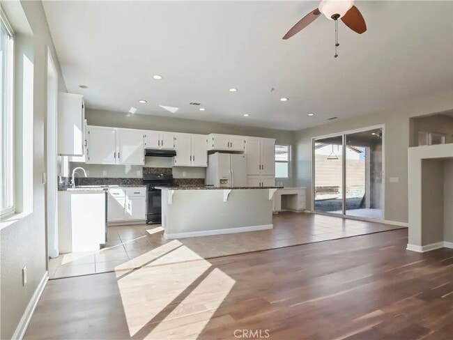 Kitchen - 11875 Morning Star Dr