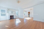 Photo - Beautiful house in Los Feliz