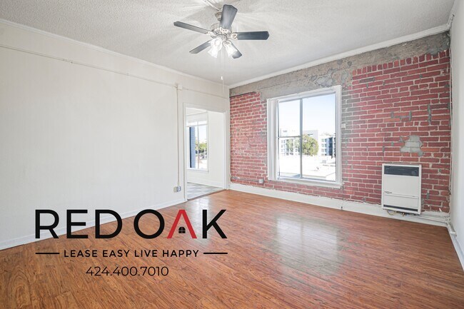 Photo - 425–427 S. Grand View St Unit 5502