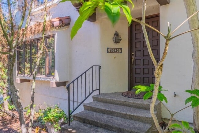 Photo - 8642 Villa La Jolla Dr Townhome