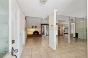 Photo - 24522 Quintana Dr