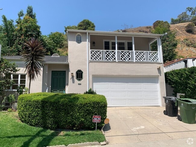 Building Photo - Beautiful 2 bedroom 2 bath Home!!!!