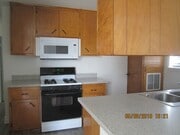 Photo - IMMACULATE DUPLEX - GREAT LOCATION House