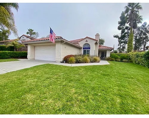 Photo - 2929 Sombrosa St