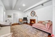 Photo - 3830 Vineland Ave