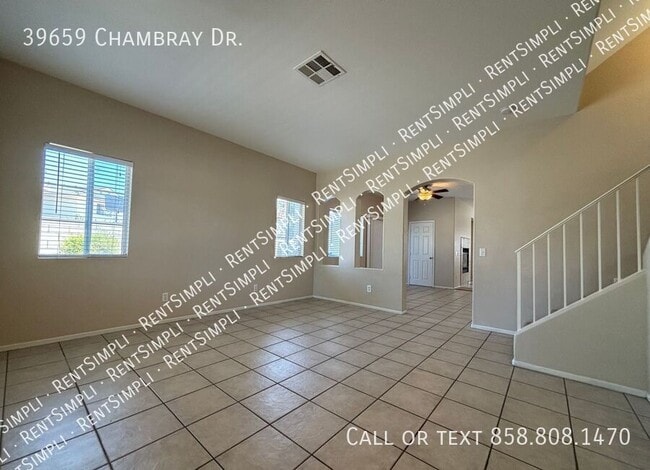 Photo - 39659 Chambray Dr