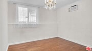 Photo - 2620 Commodore St