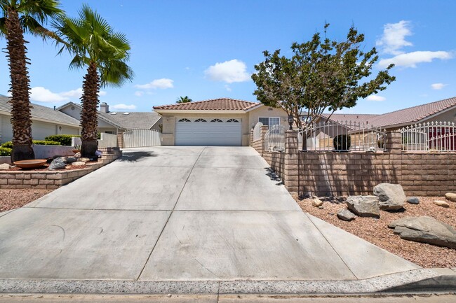 Building Photo - Beautiful 4-Bedroom, 2.5-Bathroom Home in Victorville, CA