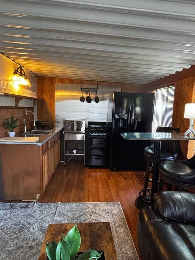 Photo - 487 Lado De Loma Dr Unit 1