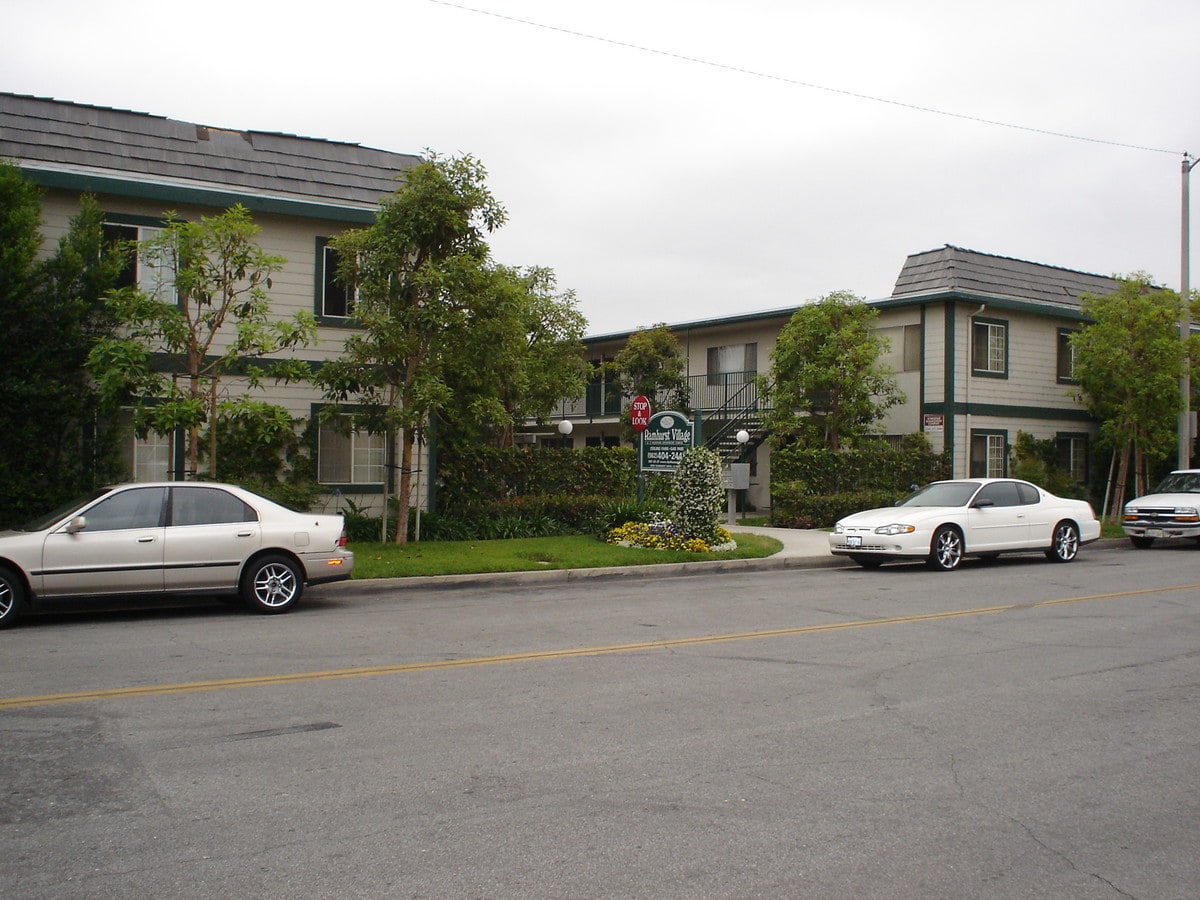 Ramhurst Property - Ramhurst Village Apartments