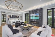 Photo - 608 N Alpine Dr
