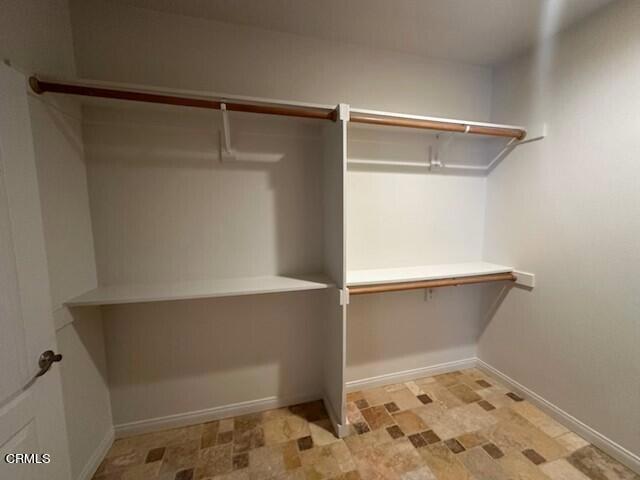 Photo - 346 Metropole Ave Unit 1