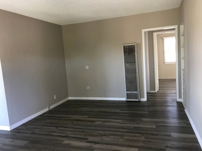 Photo - TWO BEDROOM HOUSE IN LAKEWOOD--GREAT LOCAT...