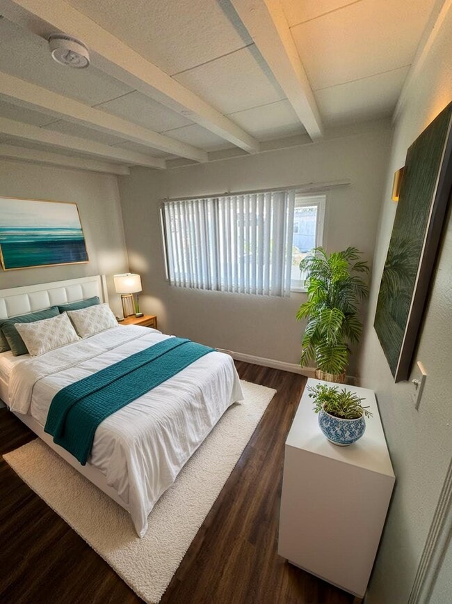 Photo - 320 7th St Unit 7