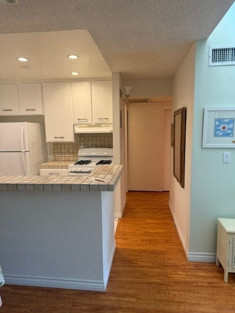 Photo - 18645 Hatteras St Unit 206