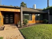 Photo - 15999 Via De Las Palmas